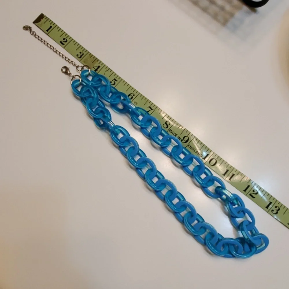 Ali-Khan New York turquoise color link necklace NEW